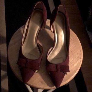 Kelly & Katie burgundy pumps